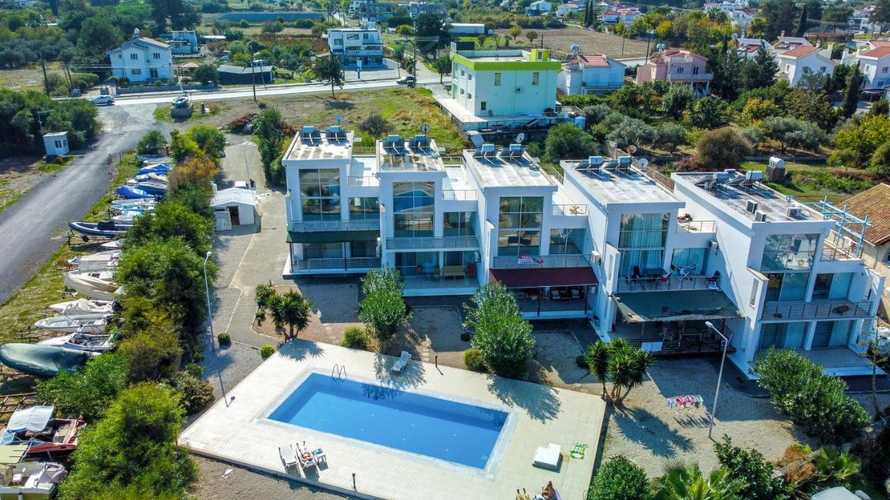 Spacious Three-Bedroom Apartment With Sea View A3 Girne Buitenkant foto