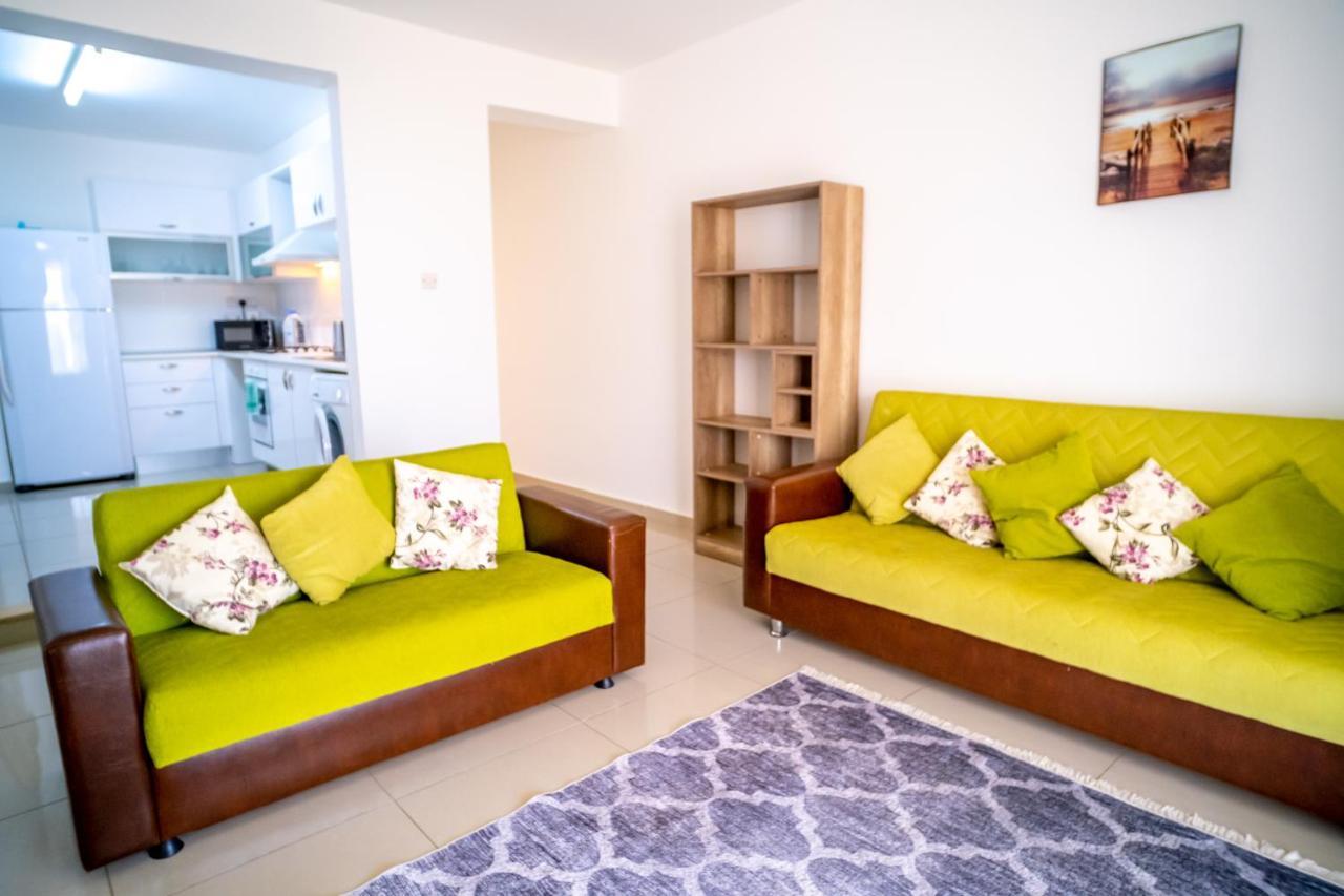 Spacious Three-Bedroom Apartment With Sea View A3 Girne Buitenkant foto