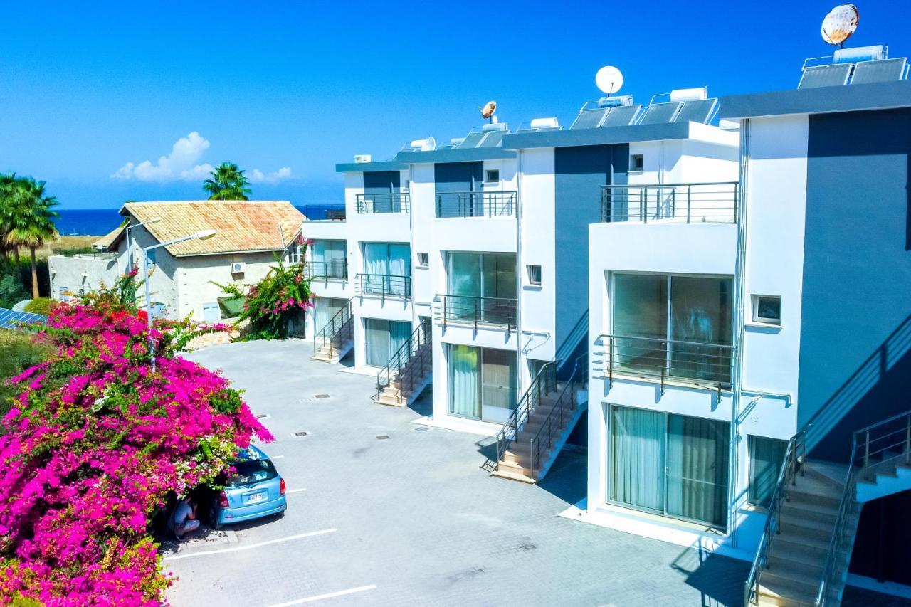 Spacious Three-Bedroom Apartment With Sea View A3 Girne Buitenkant foto